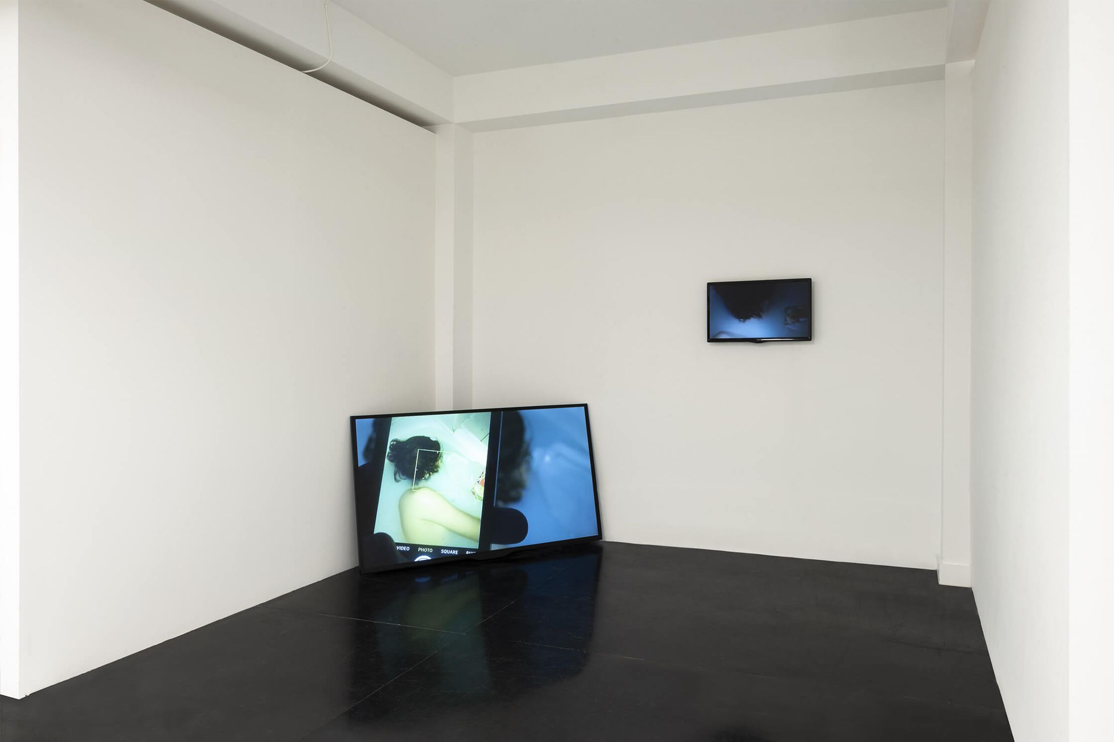 Overview of Vitamin D (2020) installation by Melle Nielin