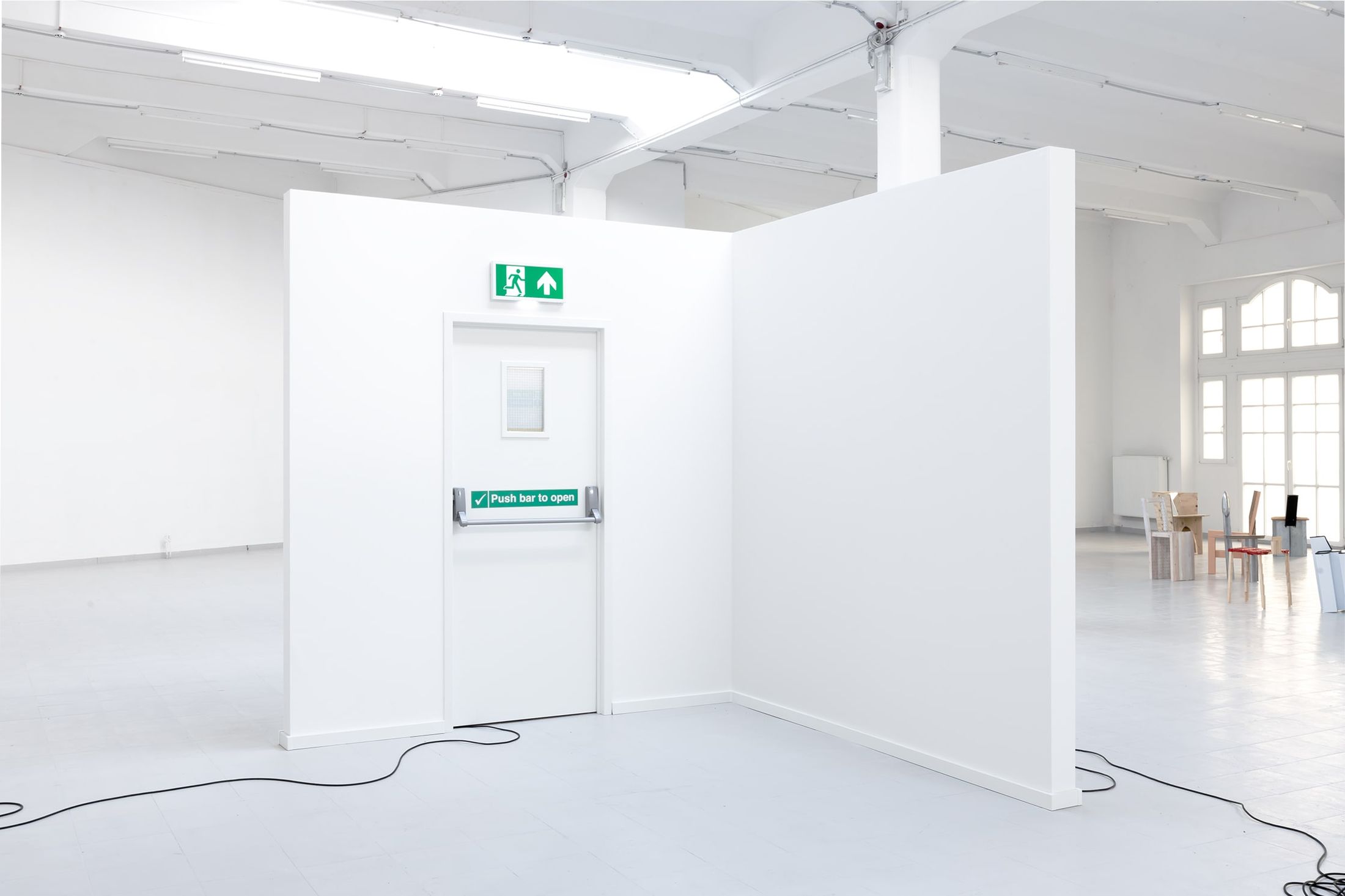 You can't run, but you can hide (2022) at a&o Kunsthalle by Melle Nieling